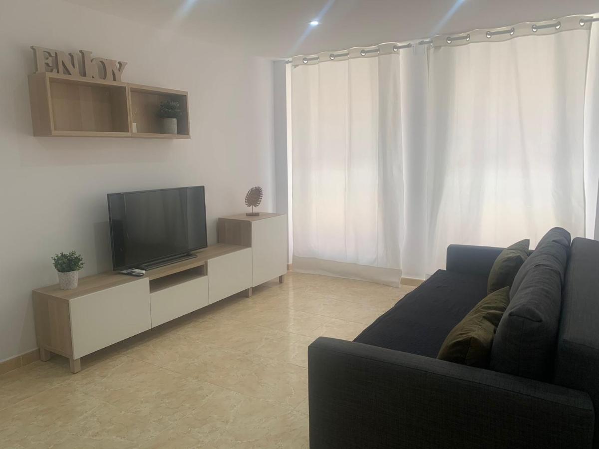 Uim Mediterraneo Poeta 1 Wifi Sagunto エクステリア 写真